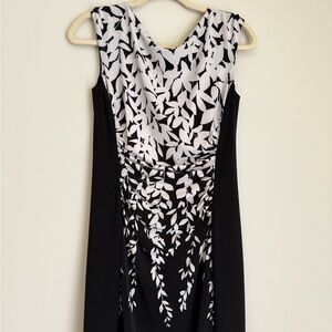 Lauren Ralph Lauren, Size 6, Elegant Black and White Leaf Print Dress